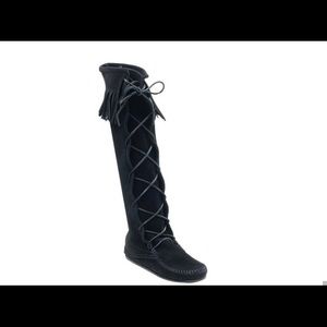 Minnetonka Lace Up Boot.